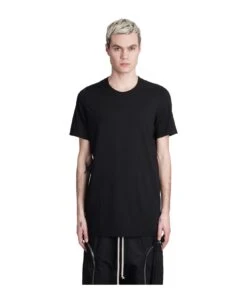 Level T T-shirt In Black Cotton